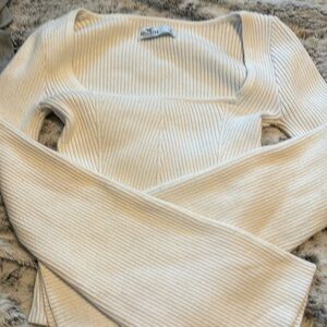 hollister longsleeve